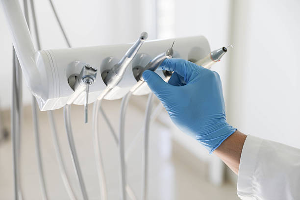 Professional Emergency Dentist technician working in Pinehurst, ID